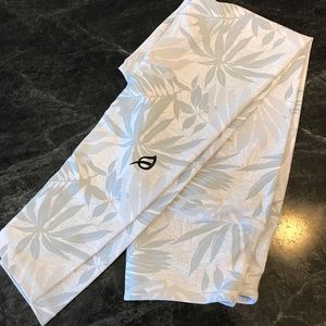 Ptula Desa’ree Swift leggings